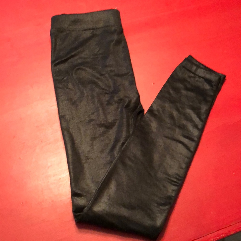Xhilaration shiny leggings